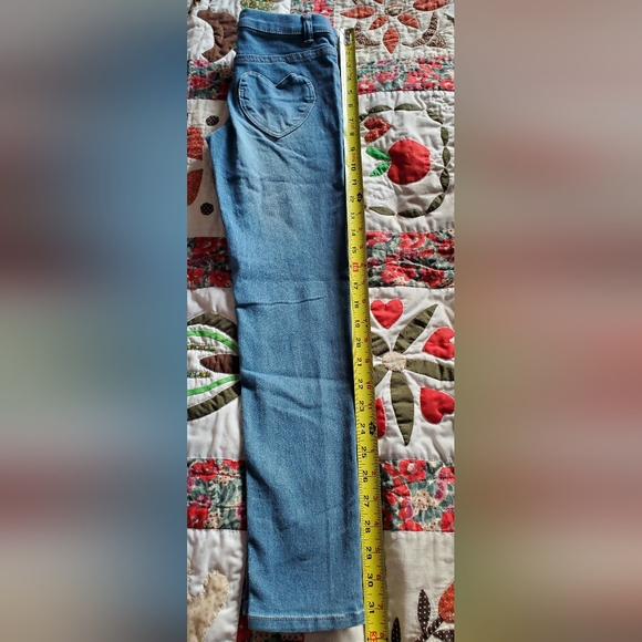Delias Girl Blue Jeans with Butterfly Embroidery NWT! Nice - Picture 6 of 8